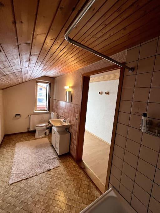 Schoene Unterkunft Mit Parkplatz Und Bikergarage Ohne Kueche มิสเซน-วิลฮามส์ ภายนอก รูปภาพ